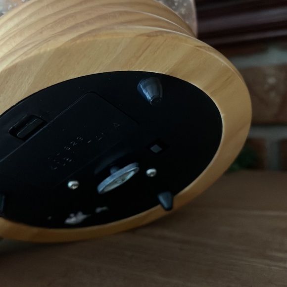 ❤️ Rare Vintage 1974 Large Nativity Lighted Musical Snow Globe - Picture 7 of 7